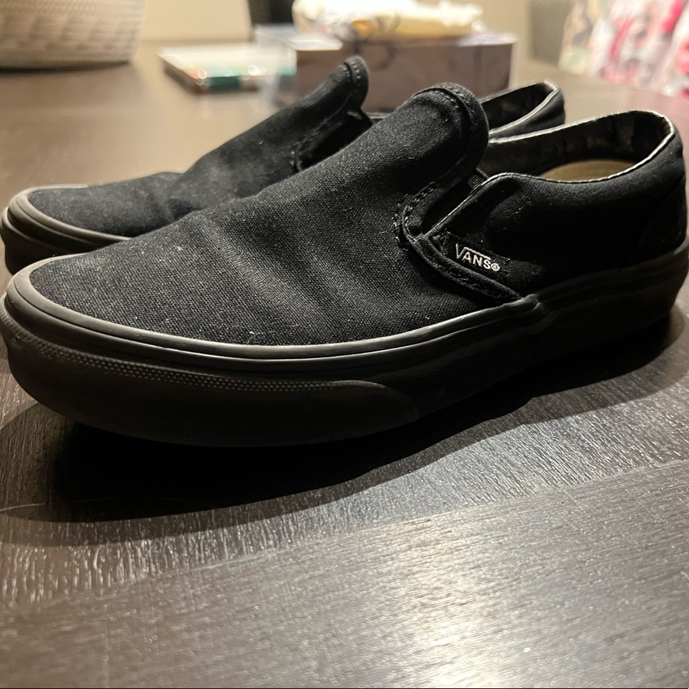 Vans all black kids size 3